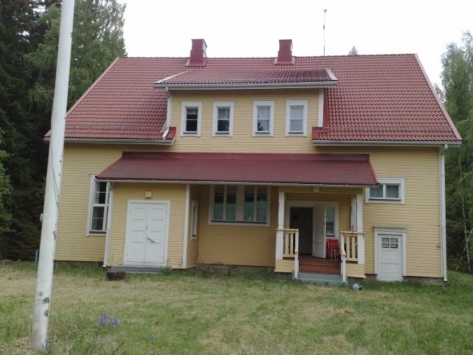 Hyssylän päätalo.jpg